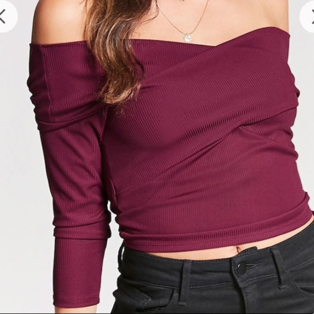 Crisscross Crop Top wine color. NEW